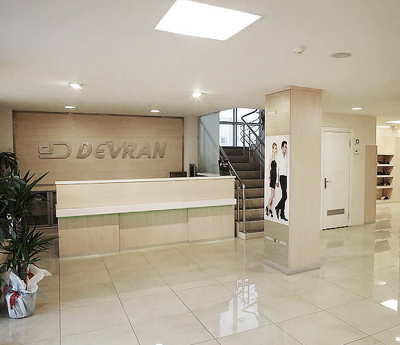 Devran Ayakkabı Showroom