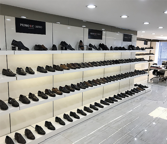 Devran Ayakkabı Showroom