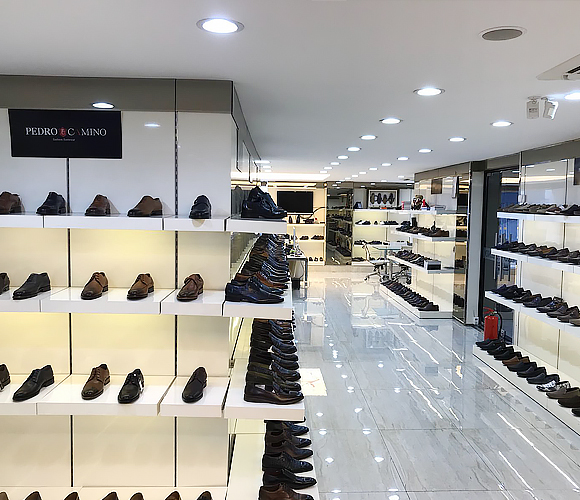 Devran Ayakkabı Showroom