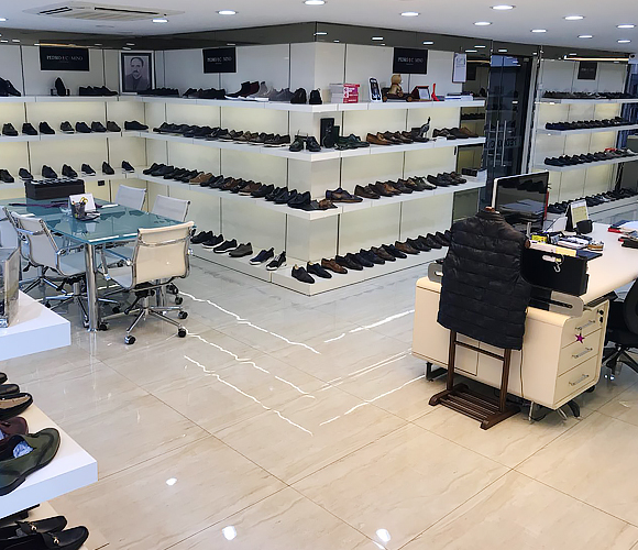 Devran Ayakkabı Showroom
