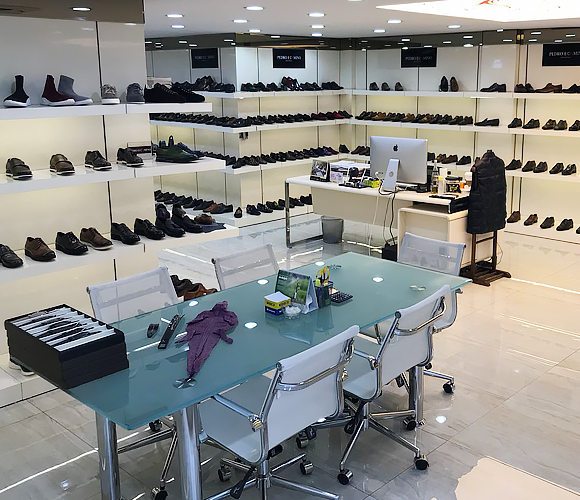 Devran Ayakkabı Showroom