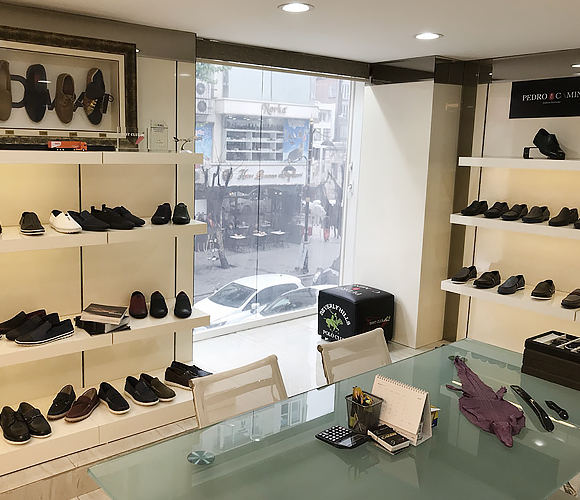 Devran Ayakkabı Showroom